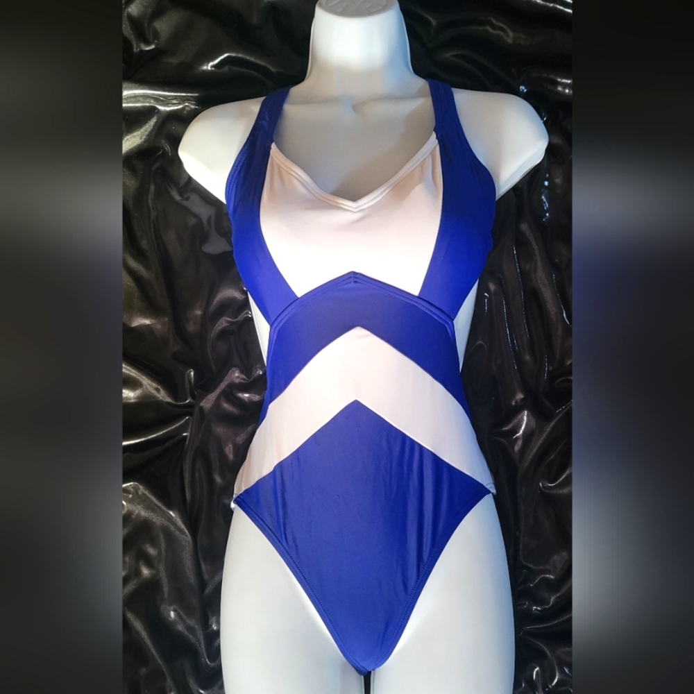 🩱MICHAEL Michael Kors - Regatta Cross Back Monokini One-Piece